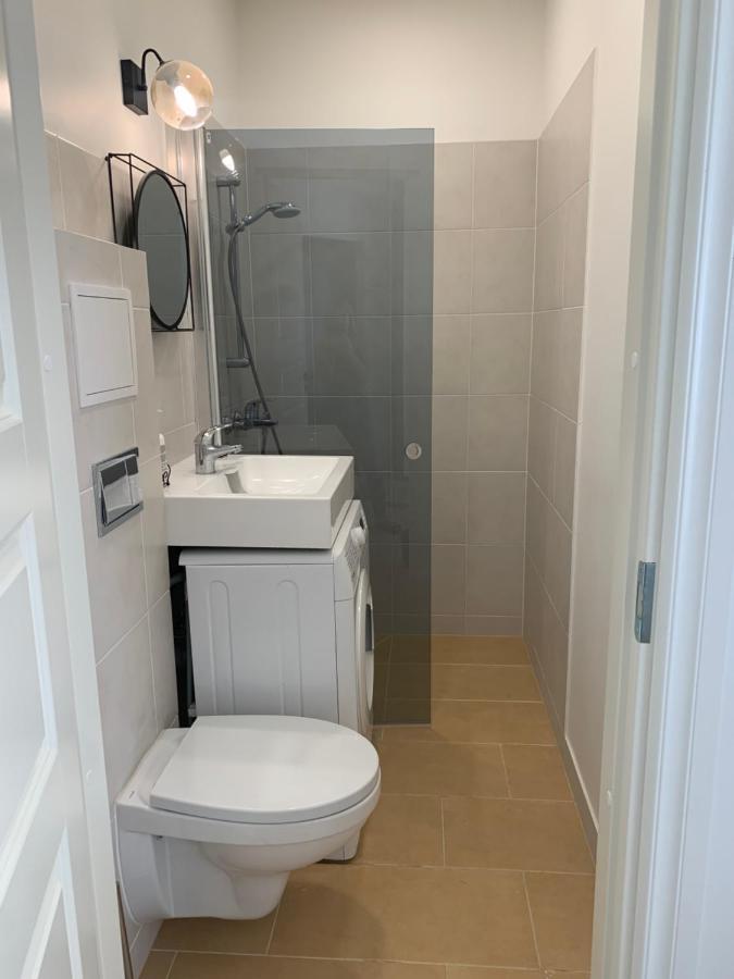 Brand New Well Planned Small Apartment Рига Экстерьер фото